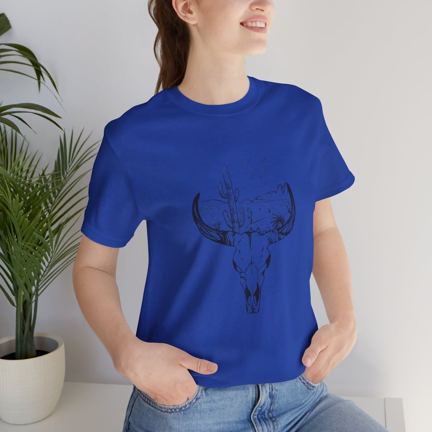 Cow Skull Shirt Women Bull Shirt Wild West Graphic Tee Cowgirl Shirt Vintage Bull Skull Shirt Country Shirt Western Clothing Woman Gift